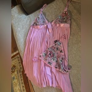 NWT VS pink floral baby doll and panty set